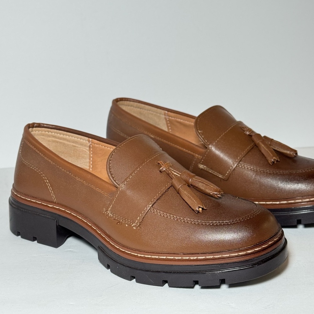 Brown Tassel Loafers — Classic Leather Dress Shoes